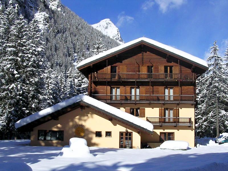 Hotel Charmant Petit, Frachey