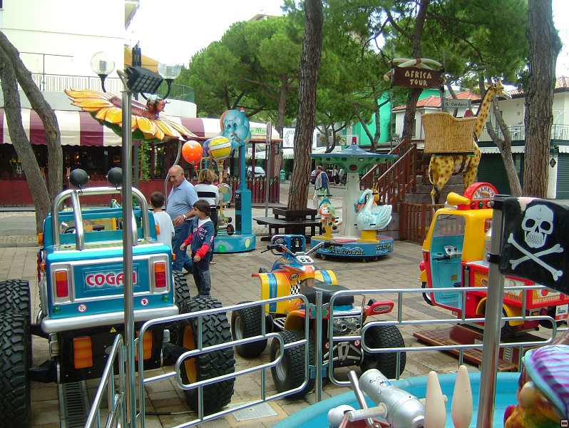 img00002.jpg