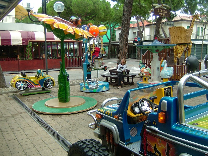 img00003.jpg