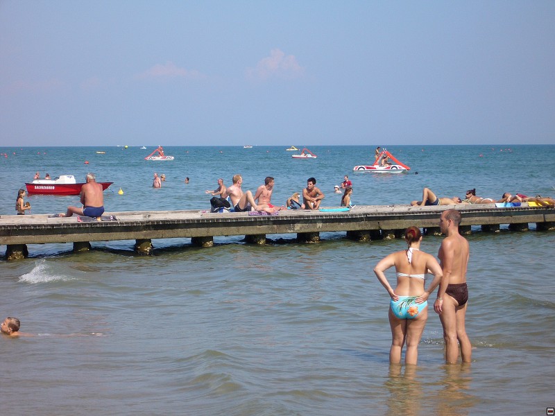 img00012.jpg