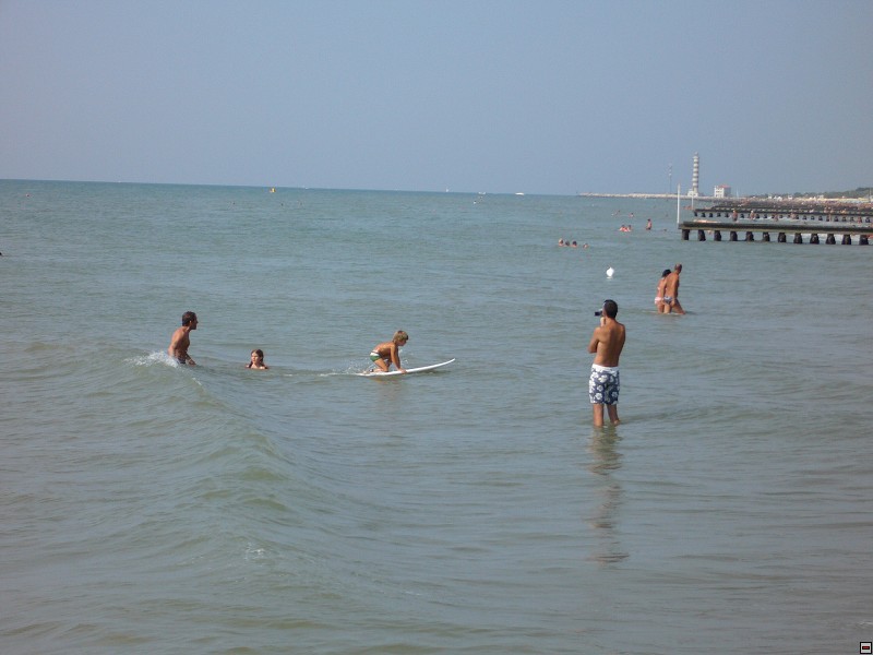 img00025.jpg