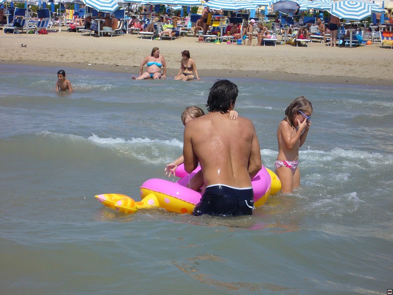 img00037.jpg