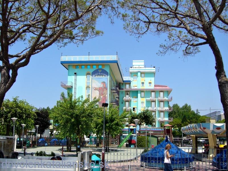 img00004.jpg