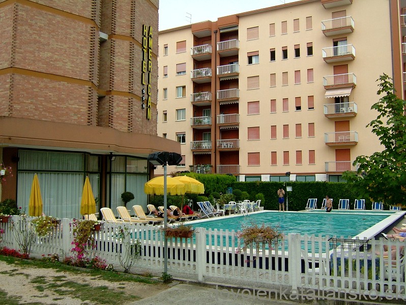 img00006.jpg