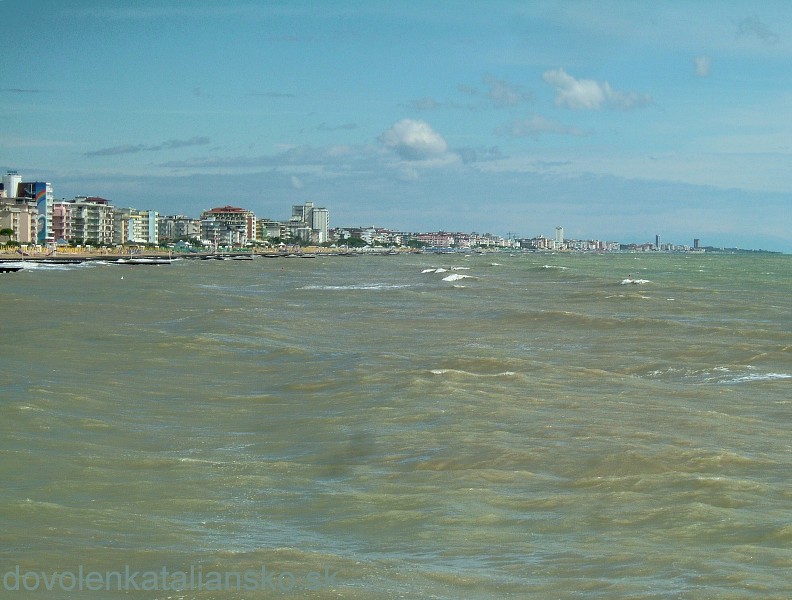 img00004.jpg
