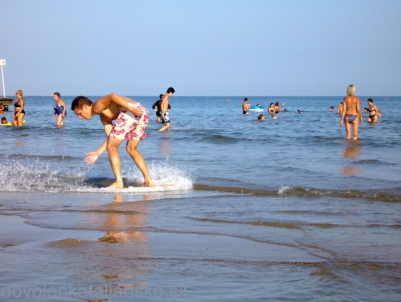 img00018.jpg