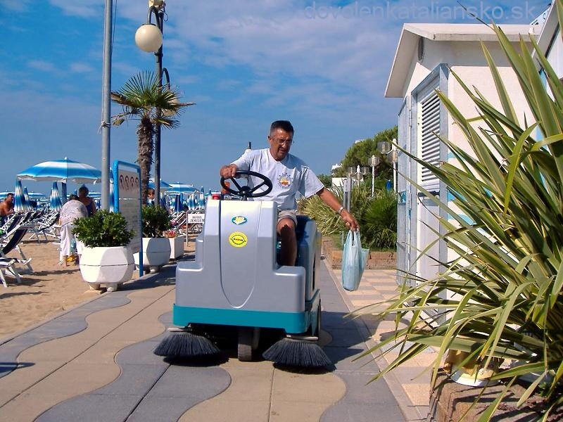 img00025.jpg
