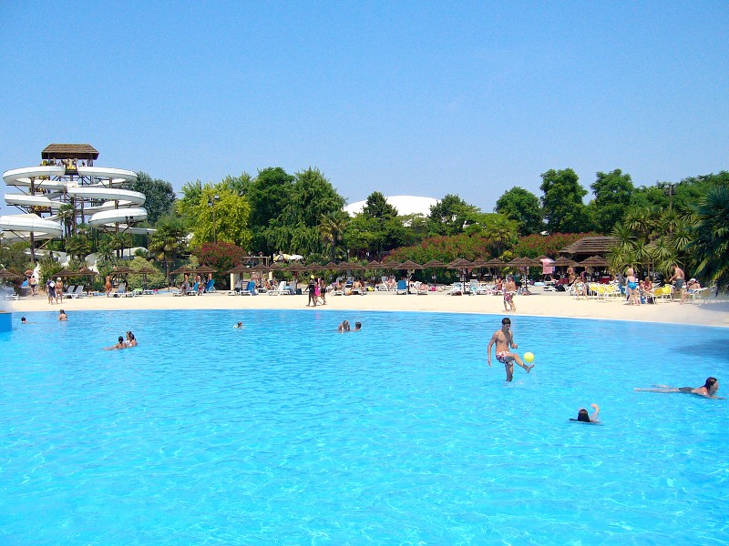 img00022.jpg
