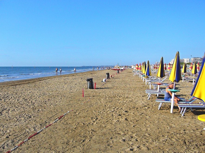 img00002.jpg