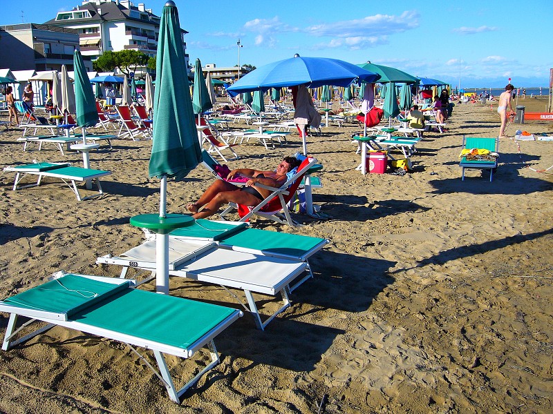 img00021.jpg