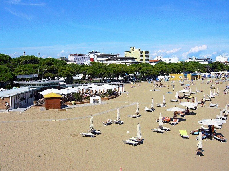 img00024.jpg