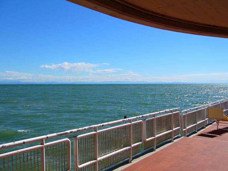 img00030.jpg