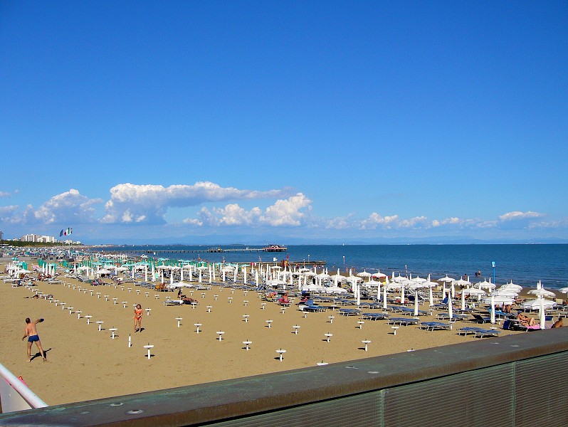 img00063.jpg