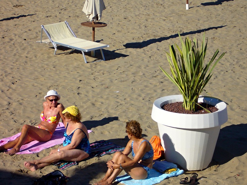 img00076.jpg