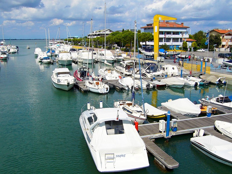 img00010.jpg