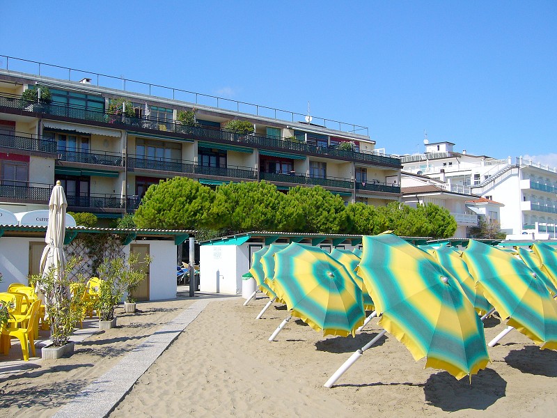 img00024.jpg