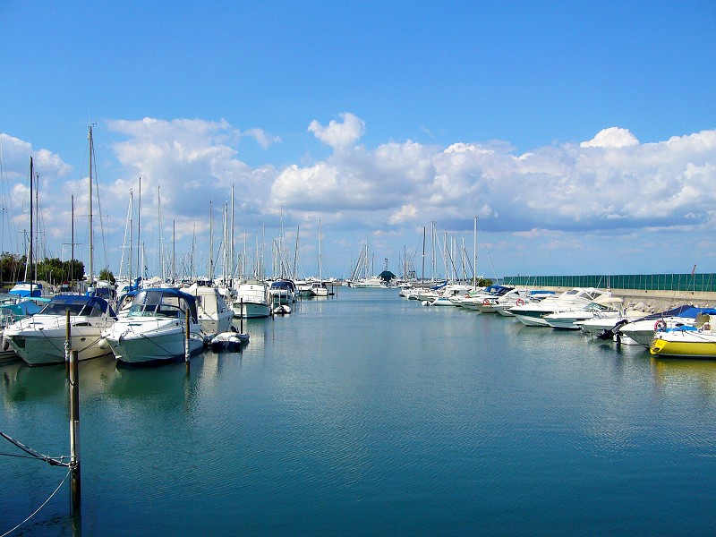 img00043.jpg