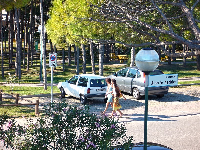 img00007.jpg