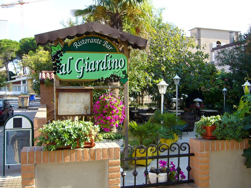 img00028.jpg