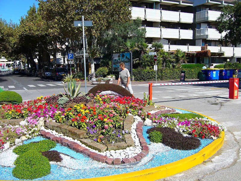 img00033.jpg