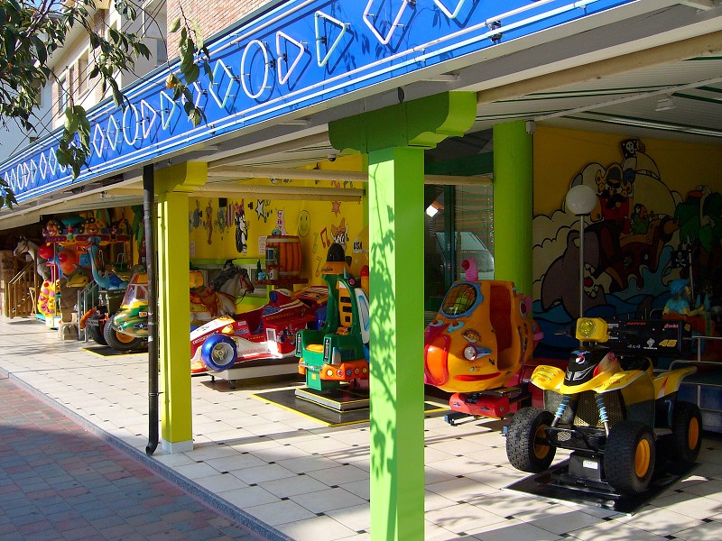 img00037.jpg